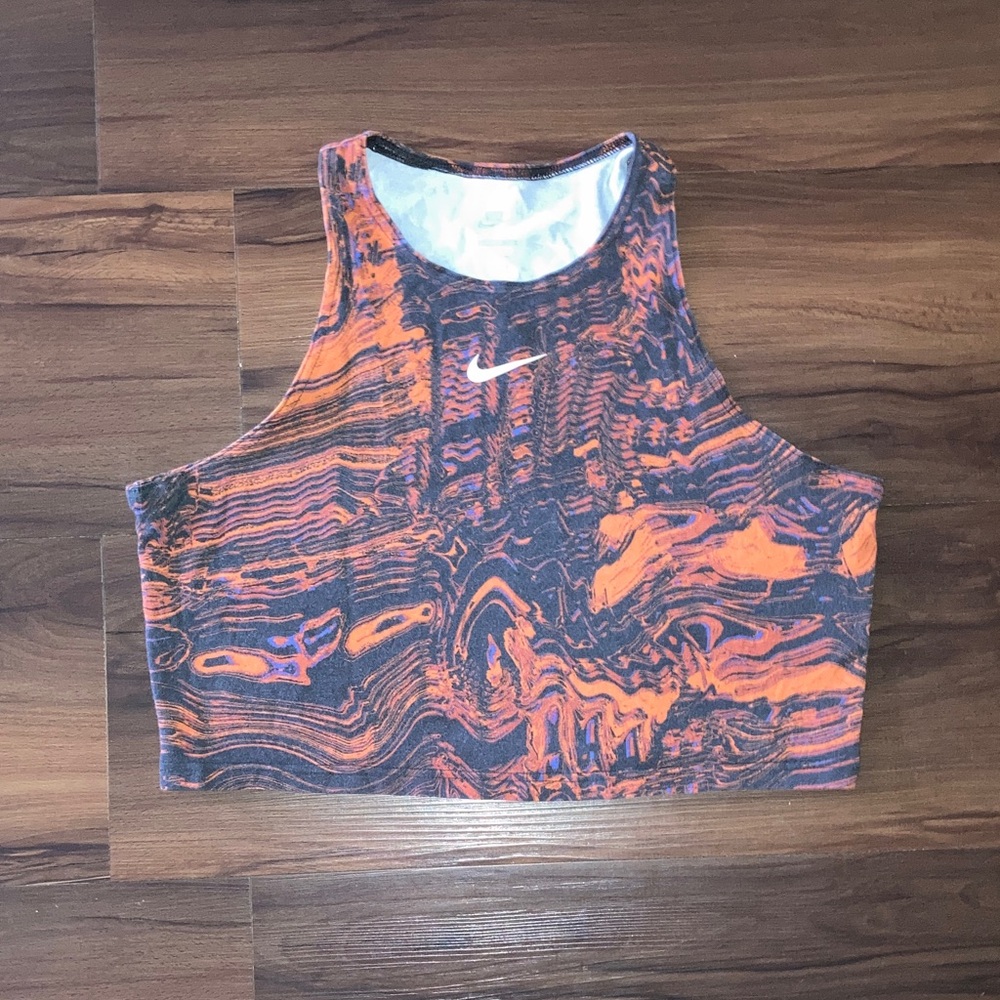 Nike Women's Vibrant Patterned Crop Top